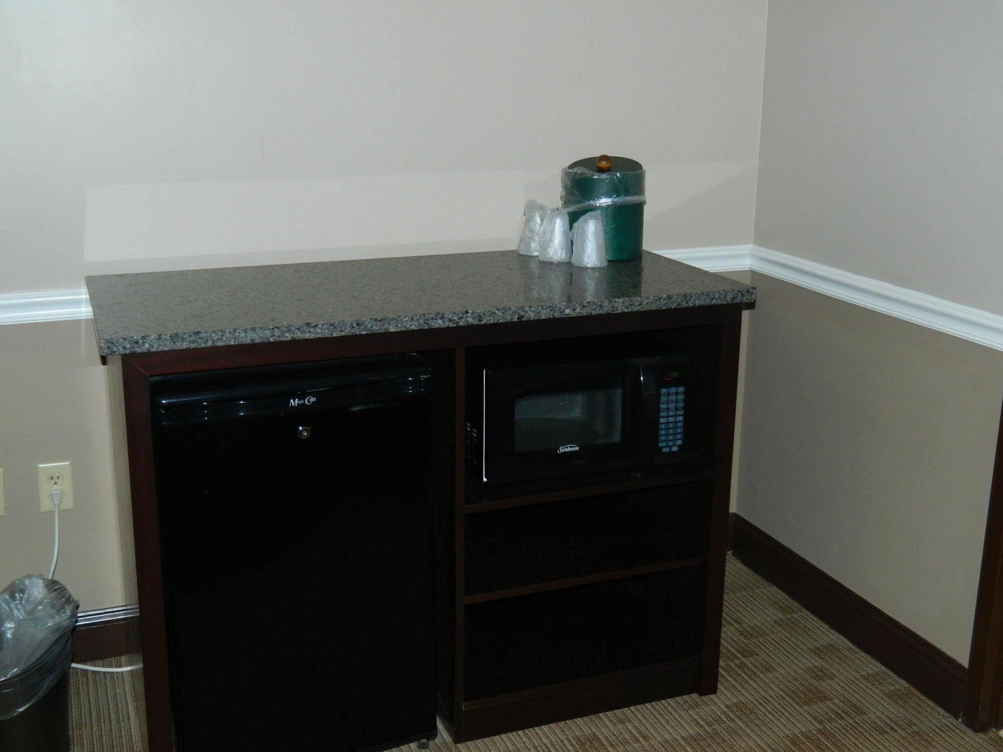 Belvedere Inn Schenectady - Albany Εξωτερικό φωτογραφία